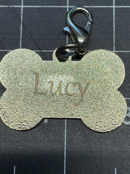 Dog tag with a truck, because your dog deserve a truck too! (fit for Jeep Wrangler and Gladiator)